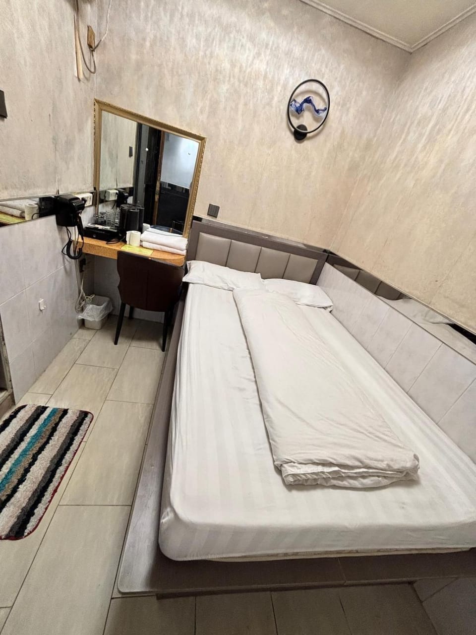 Marbo hotel 1f Bed and Breakfast in Hong Kong