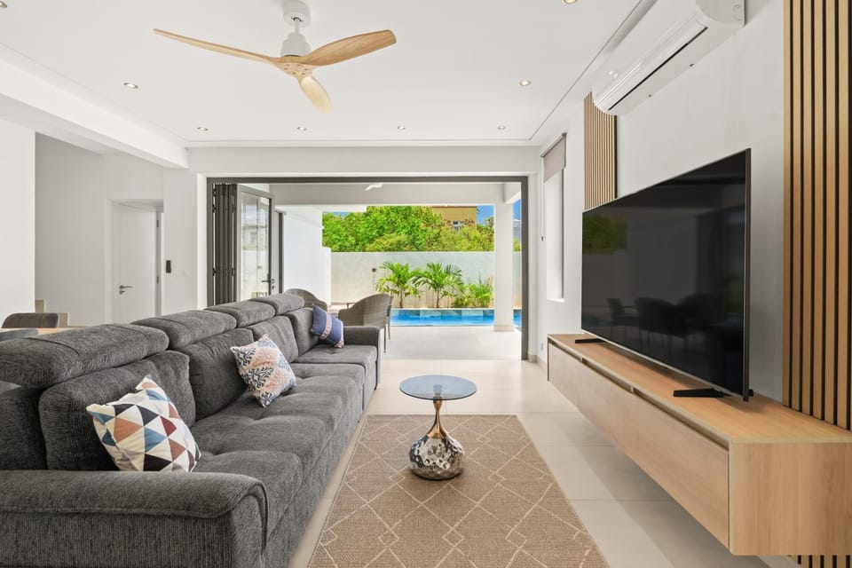 TV and multimedia, Living room