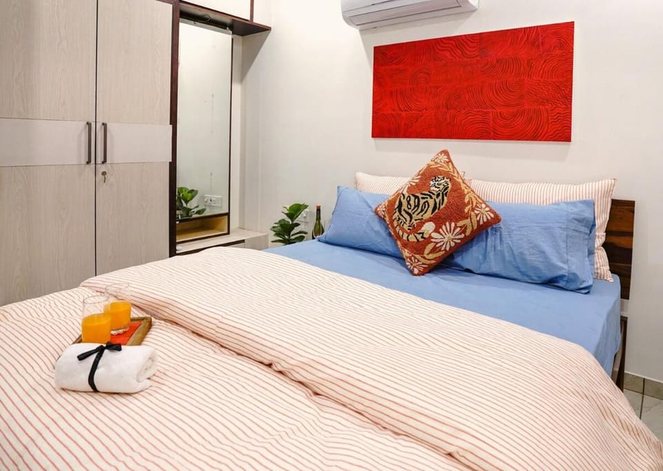 Bed, Bedroom, air conditioner