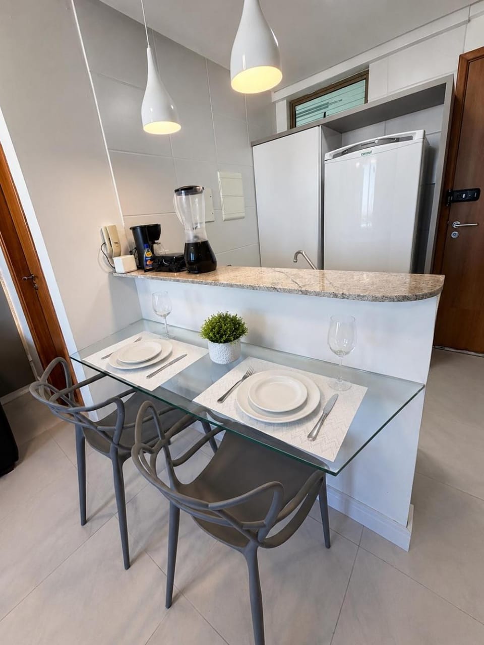 Kitchen or kitchenette, Dining area, pet friendly