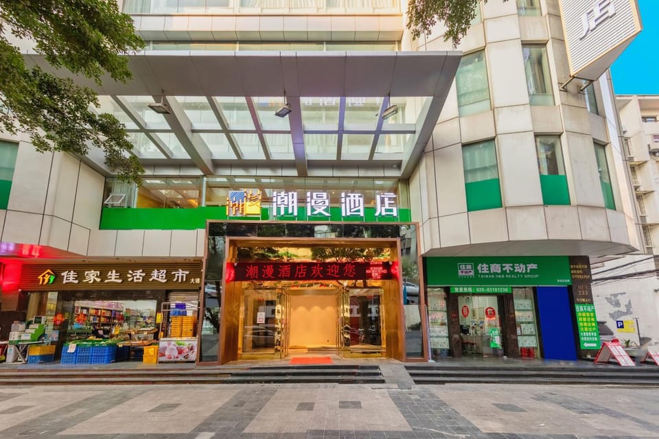 Property building, Day, Location