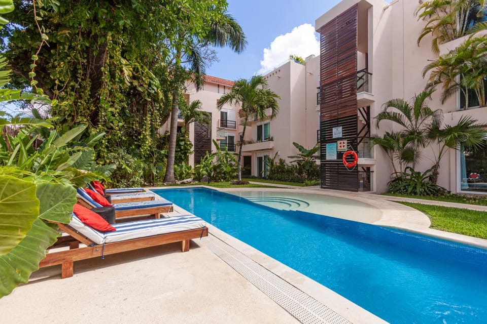 Day, Garden, Pool view, Swimming pool, sunbed