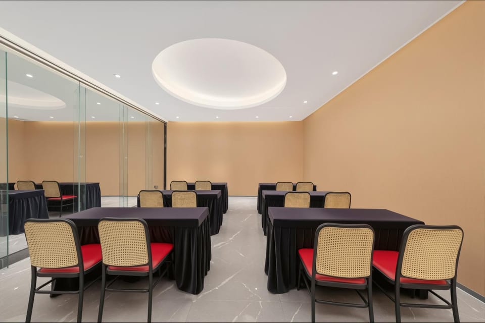 Meeting/conference room
