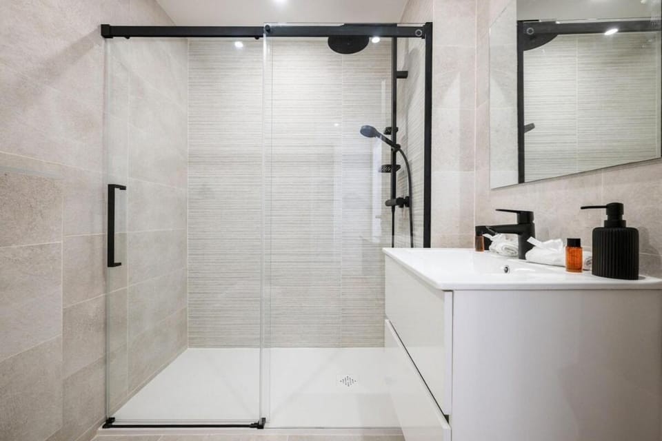 LE ZENITUDE studio Hyper Centre Proche De La Mer Apartment in Menton