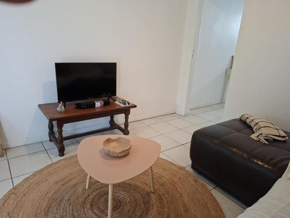F2 Corail Gorge Apartment in Réunion