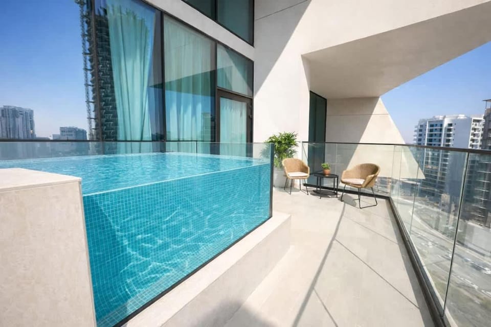 Tranquil 1BR with Private Plunge Pool Apartment in Dubai