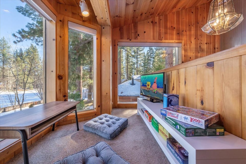 Midiron Golf Cabin Cabin in Tahoe Vista