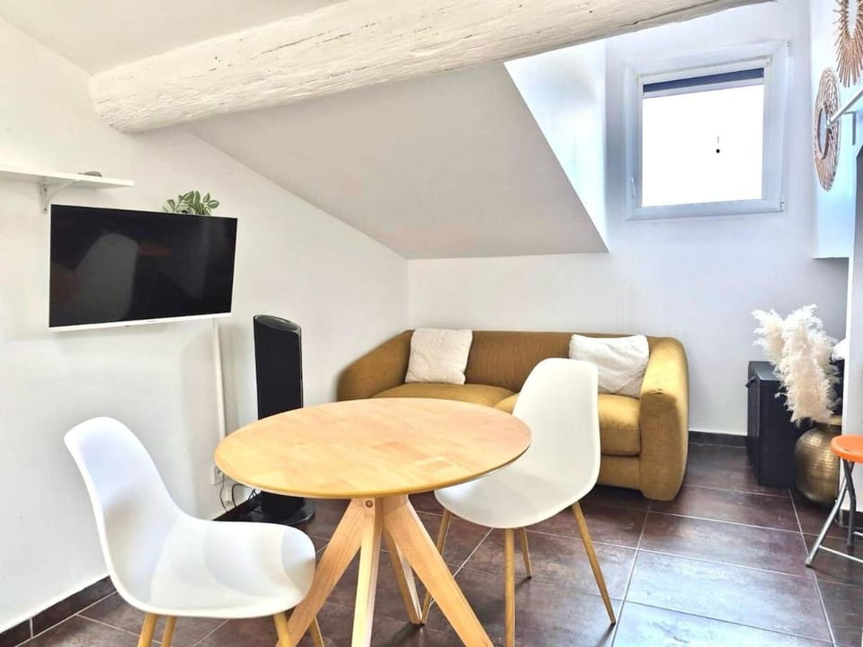 Cozy Bosio - Studio de charme Cours Saleya Apartment in Nice