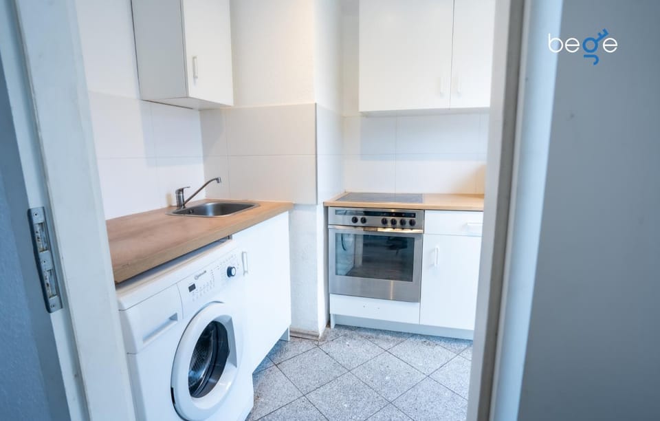 oven, washing machine, kitchen