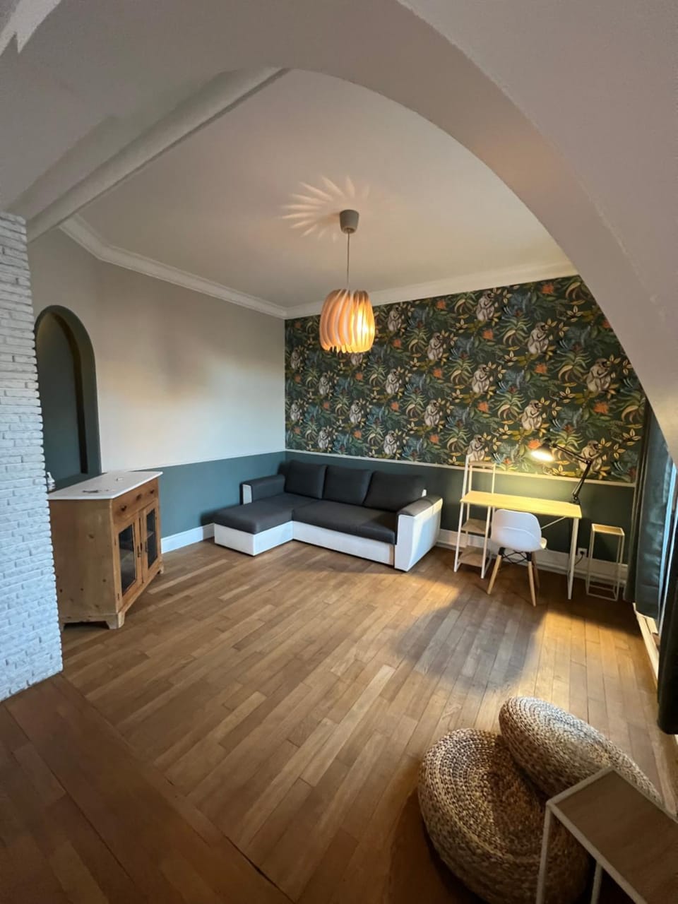 Seating area