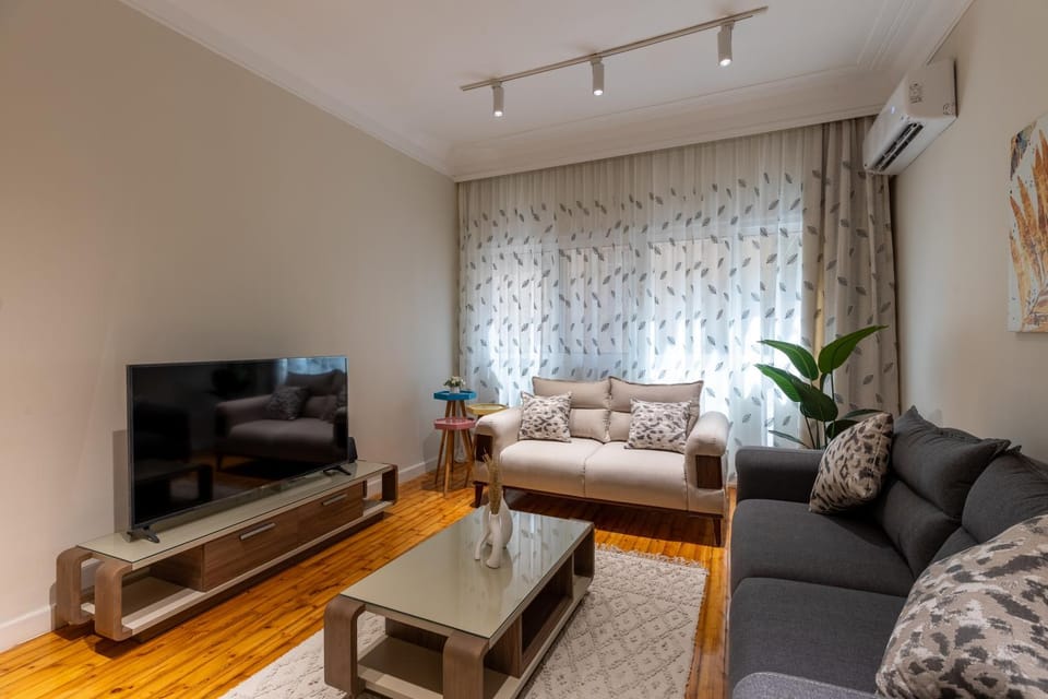 Living room, Seating area, air conditioner