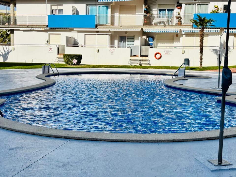 Global Immo 2219 Blaumarina bx Apartment in Roses