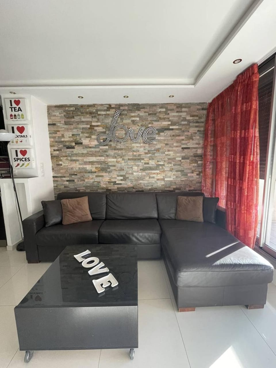 Seating area