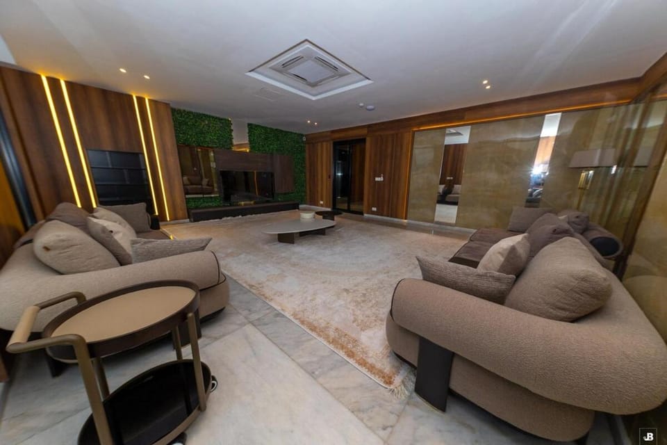 Luxury Home Airport Res Area 8 mins Accra Int Airport Apartment in Accra