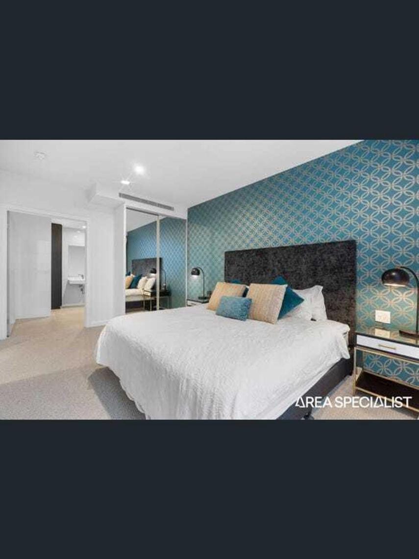 Private 1-Bedroom Apartment at TRYP Southport Near Broadwater Apartment in Main Beach