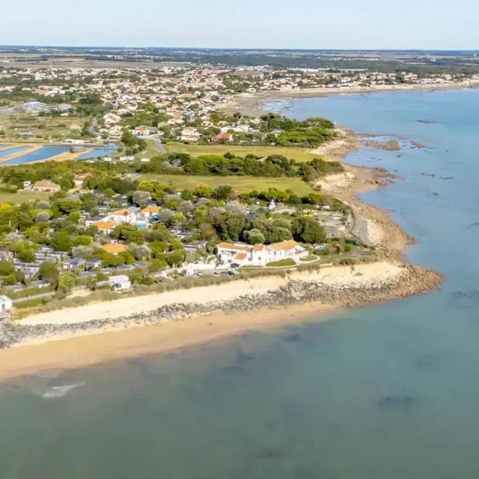 Camping A la Corniche - Maeva Campground/ 
RV Resort in Nouvelle-Aquitaine