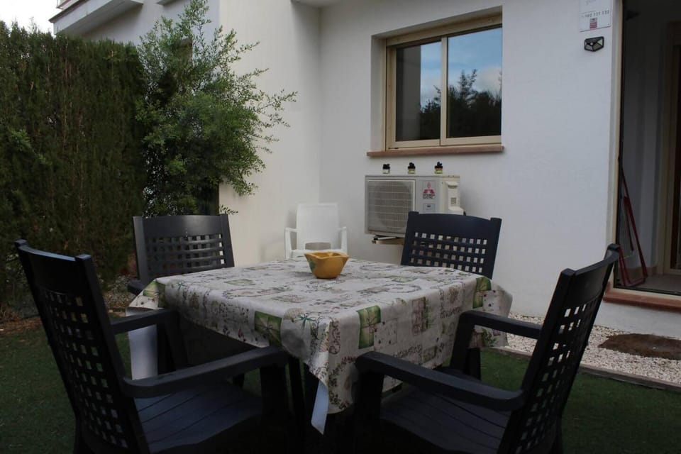 Adosado con piscina comunitaria Apartment in Marina Baixa