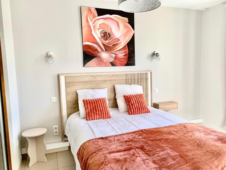 Lias - Appartement avec chambre double à la campagne, La Bella Apartment in Occitanie