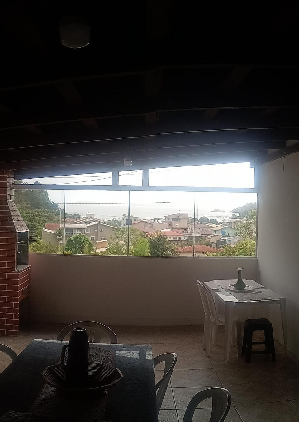 500 metros da praia House in Florianopolis