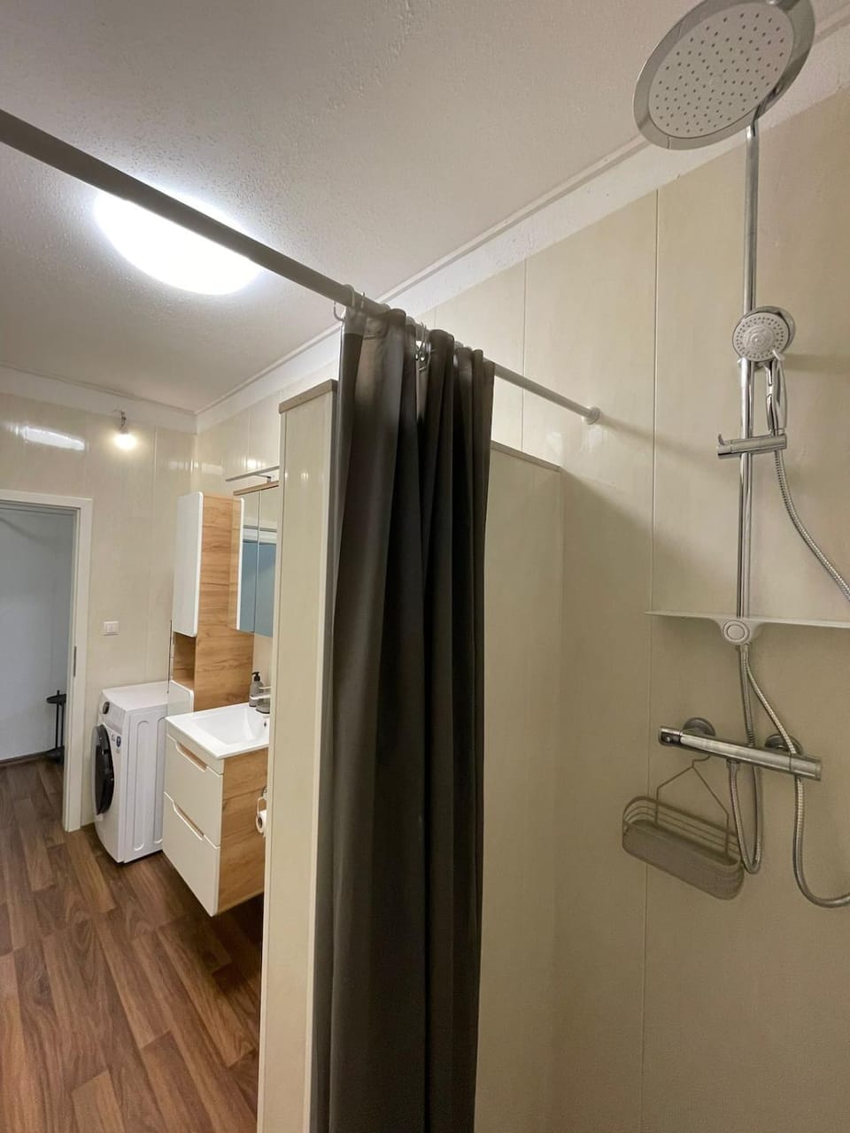 Shower, Bathroom, towels, washing machine, washing machine