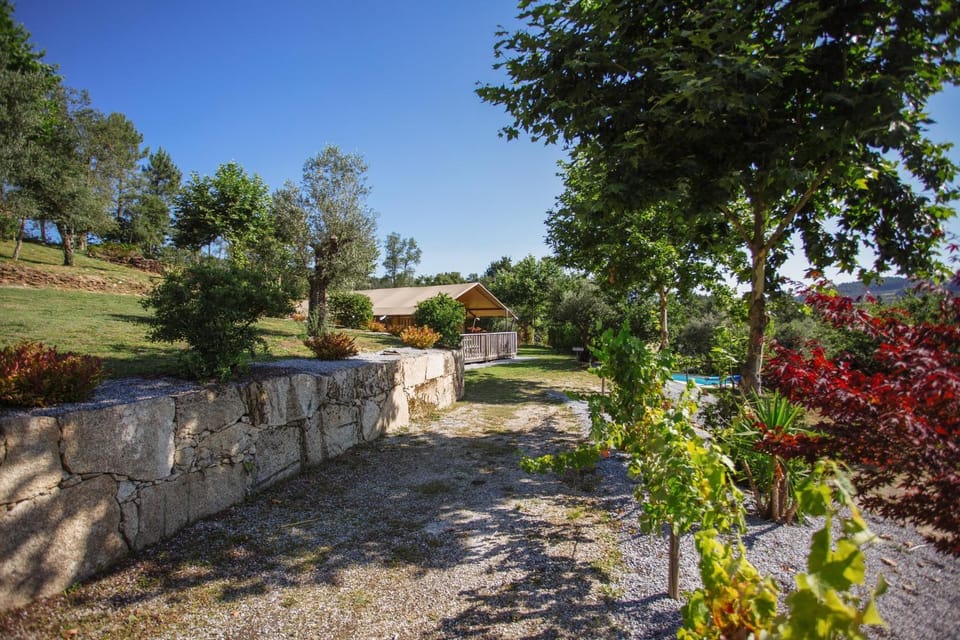 Glamping Quinta do Cascalhal Luxury tent in Porto District