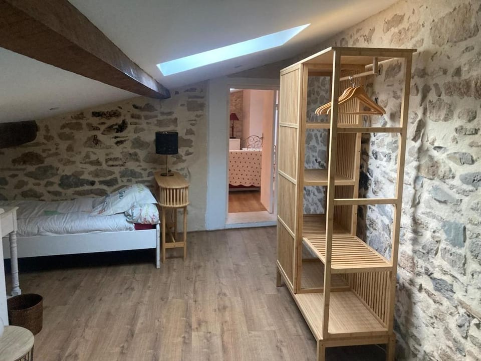 Les Tilleuls Nîmois Apartment in Nimes