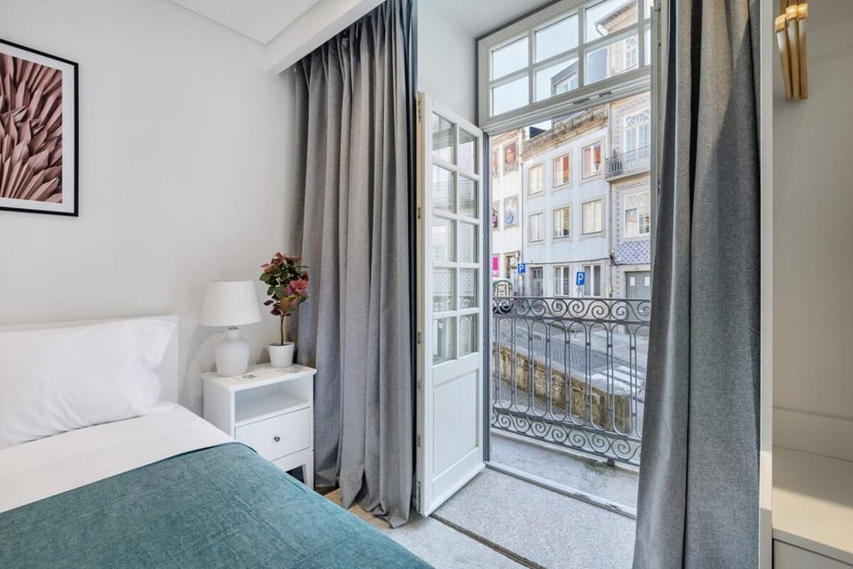 Serene Porto Studio @ Marquesa Palace Apartment in Porto
