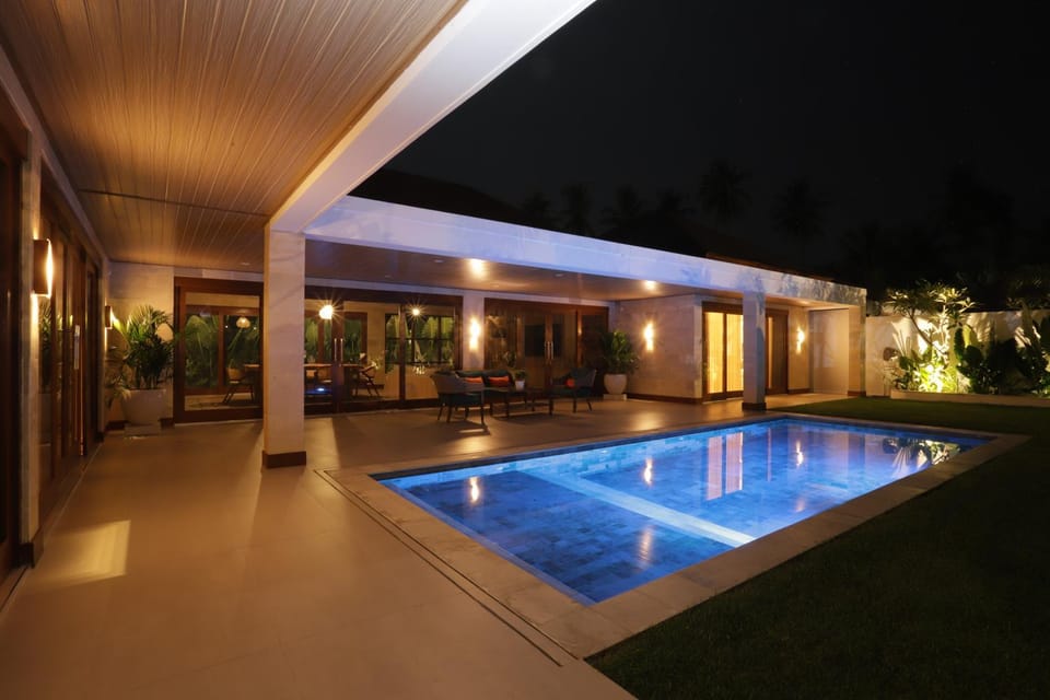 Night, Pool view, Swimming pool