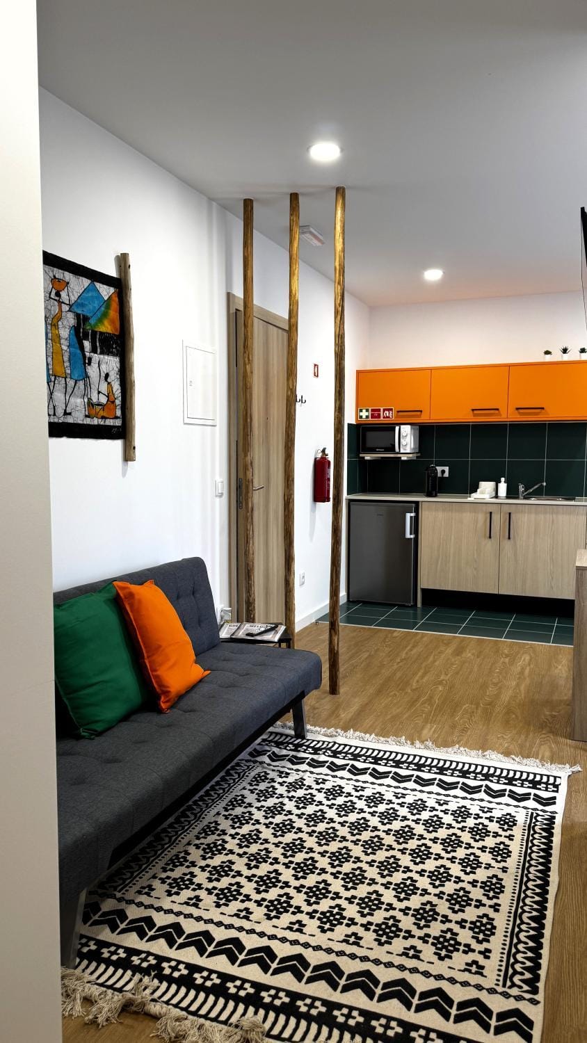 Kitchen or kitchenette, Living room