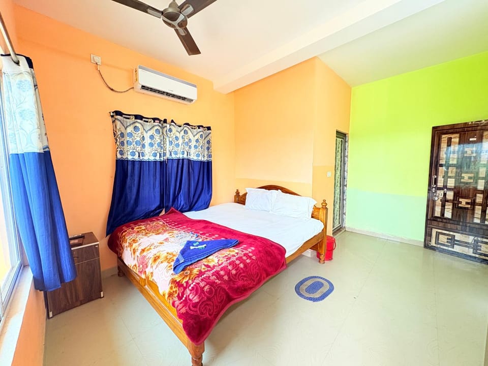 Bed, TV and multimedia, Photo of the whole room, Bedroom, air conditioner