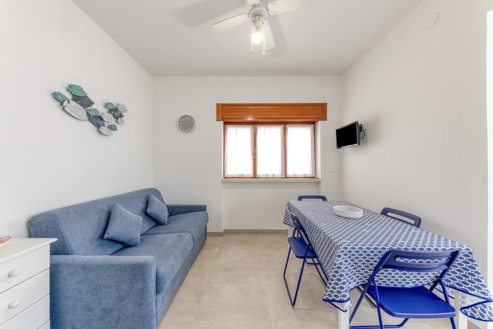Property building, Living room, Bedroom