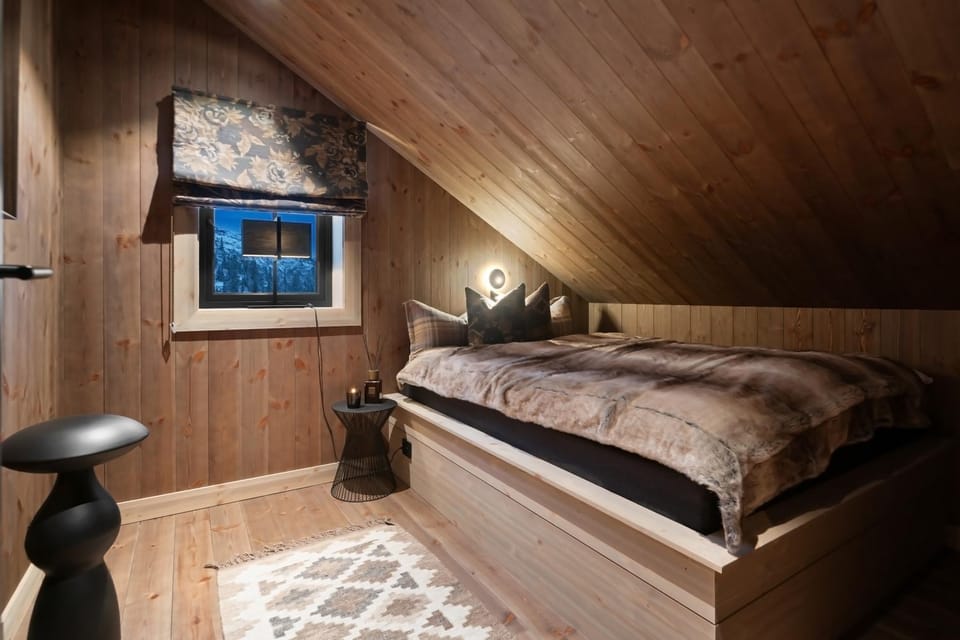 FJELLRO Private Alpine Lodge Høgevarde Villa in Viken, Norway