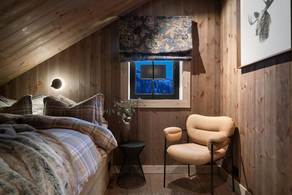 FJELLRO Private Alpine Lodge Høgevarde Villa in Viken, Norway