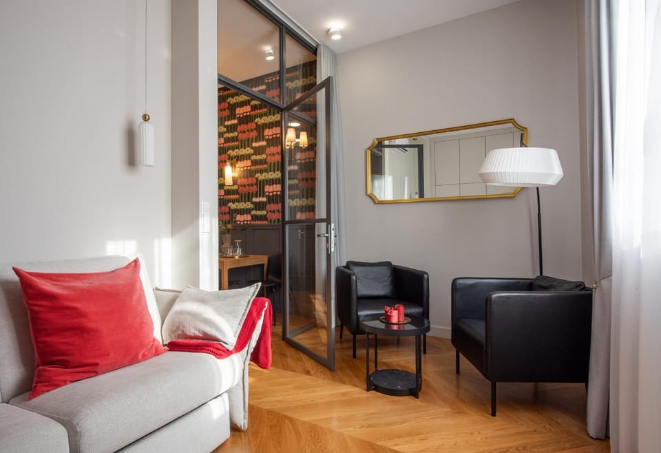 Living room, Seating area