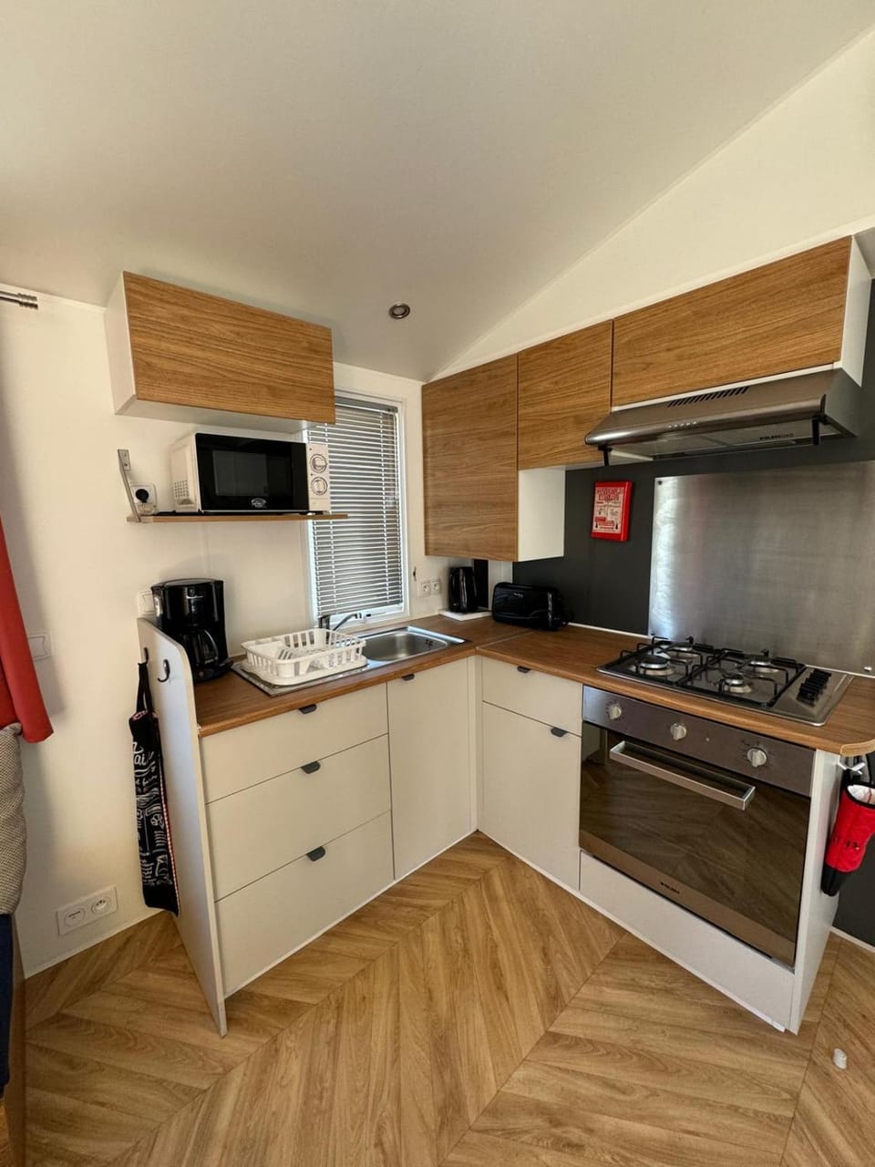 Mobil-home spacieux de 2 chambres 6 personnes House in Canet-en-Roussillon