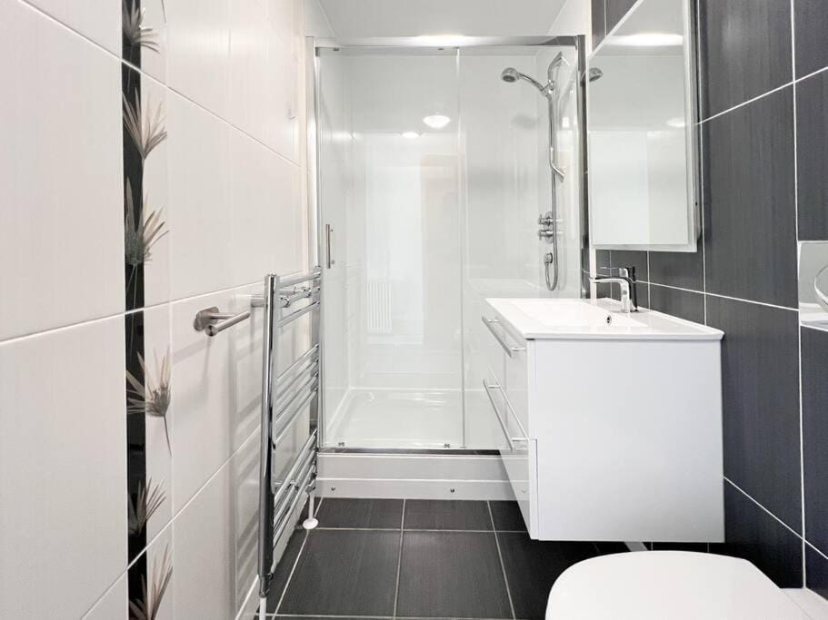 Stunning River View City Centre Apartment Apartment in Glasgow