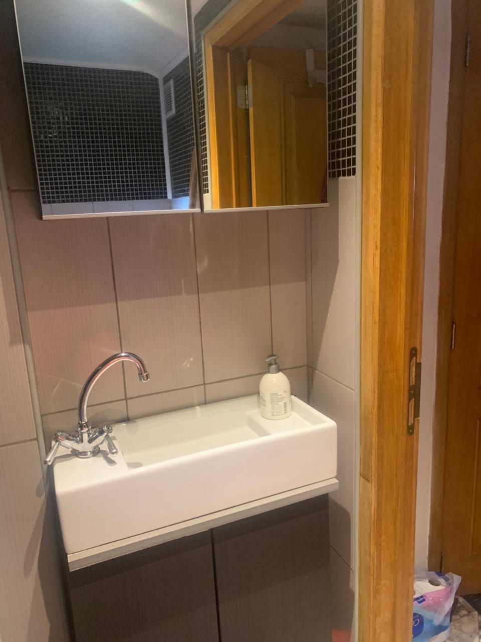 Petit appartement avec jardin Apartment in Liège