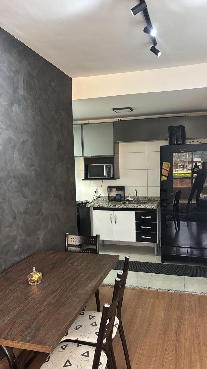 Kitchen or kitchenette, Dining area, pet friendly, stove