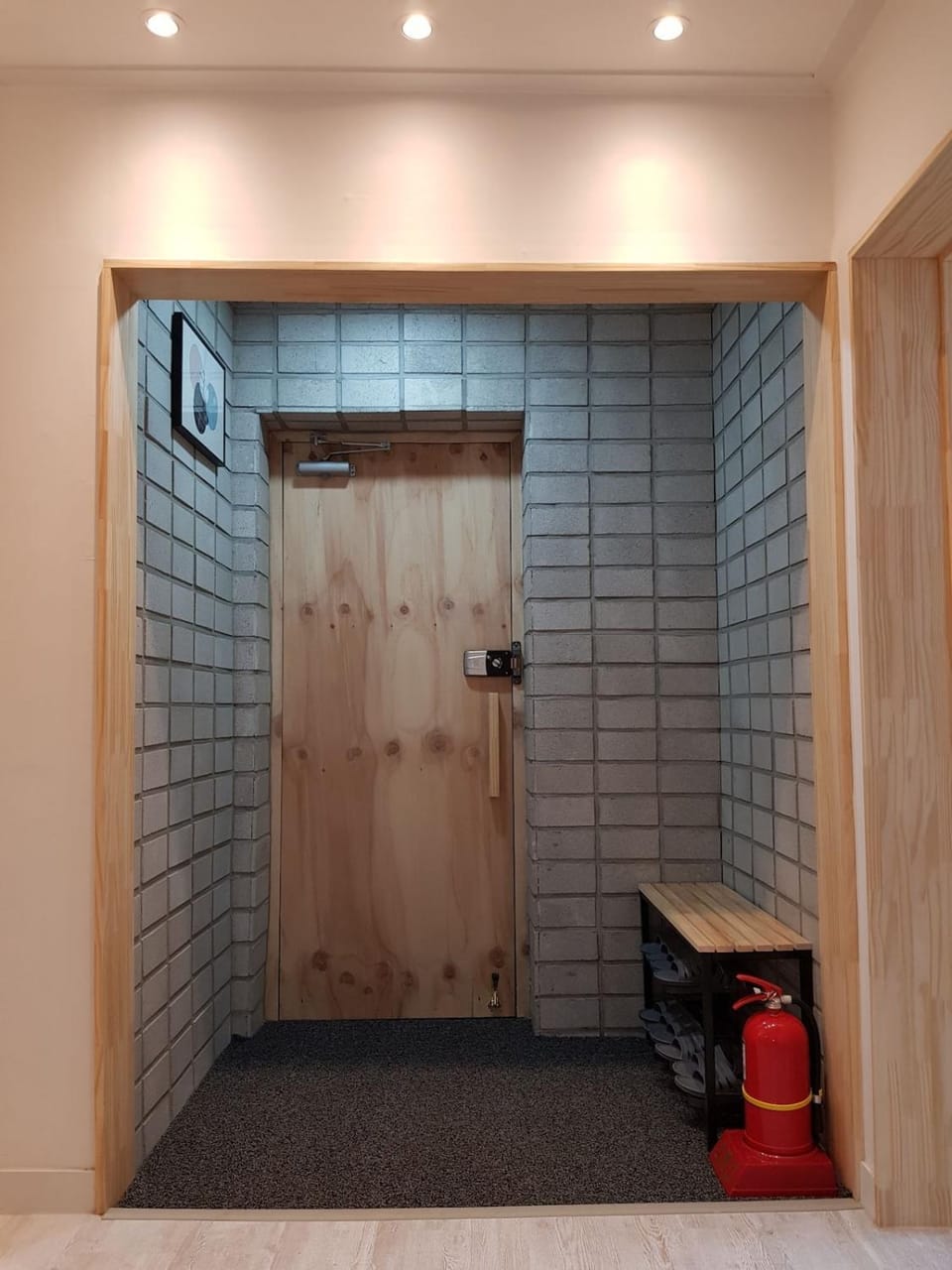 홍대입구역 도보2분 방3 화장실2 10인숙소 Apartment in Seoul