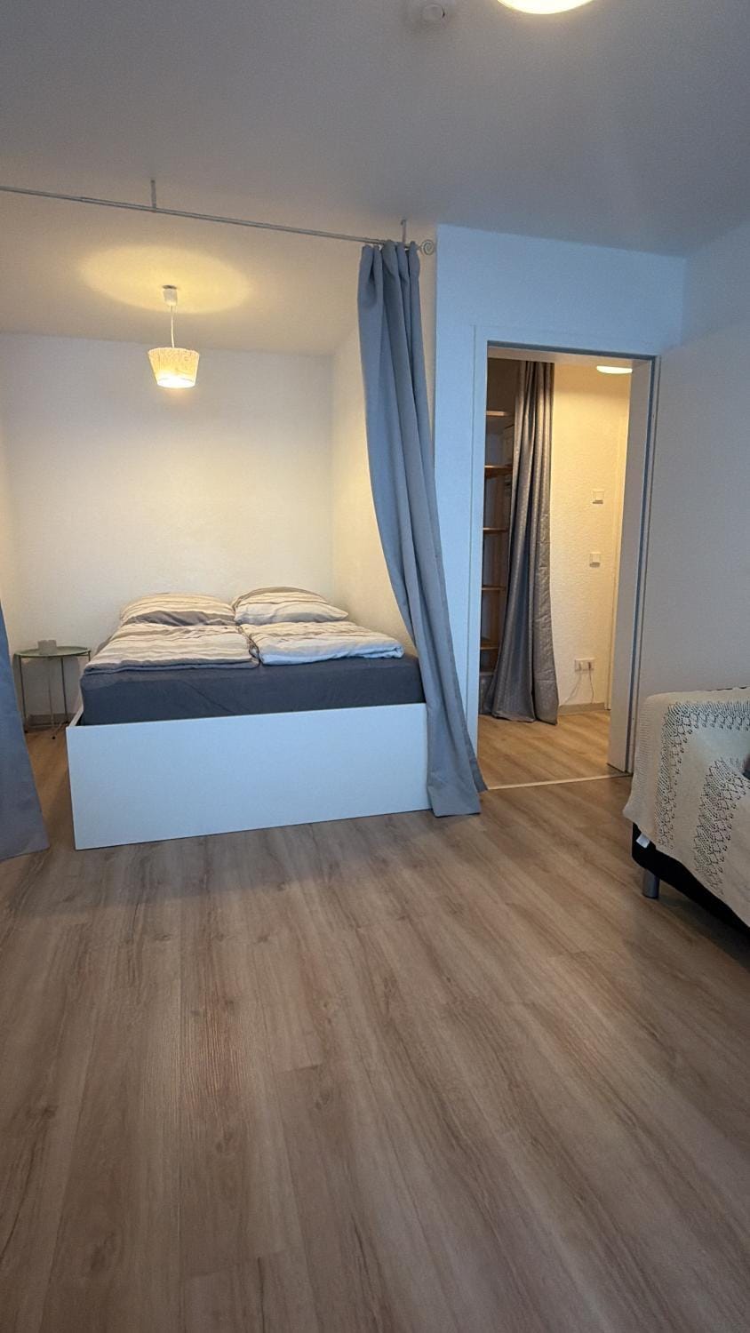 Bed, Photo of the whole room, Bedroom