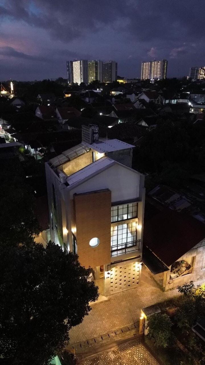 Kev Guest House Jogja dekat UGM House in Special Region of Yogyakarta