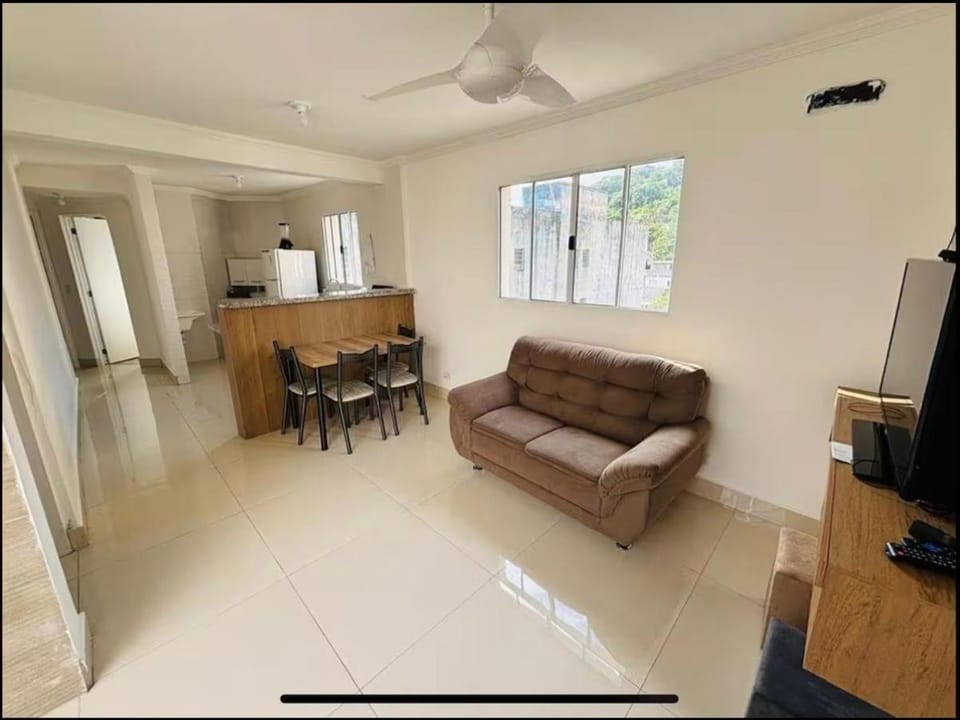 Cobertura Simples com Churrasqueira Apartment in State of São Paulo