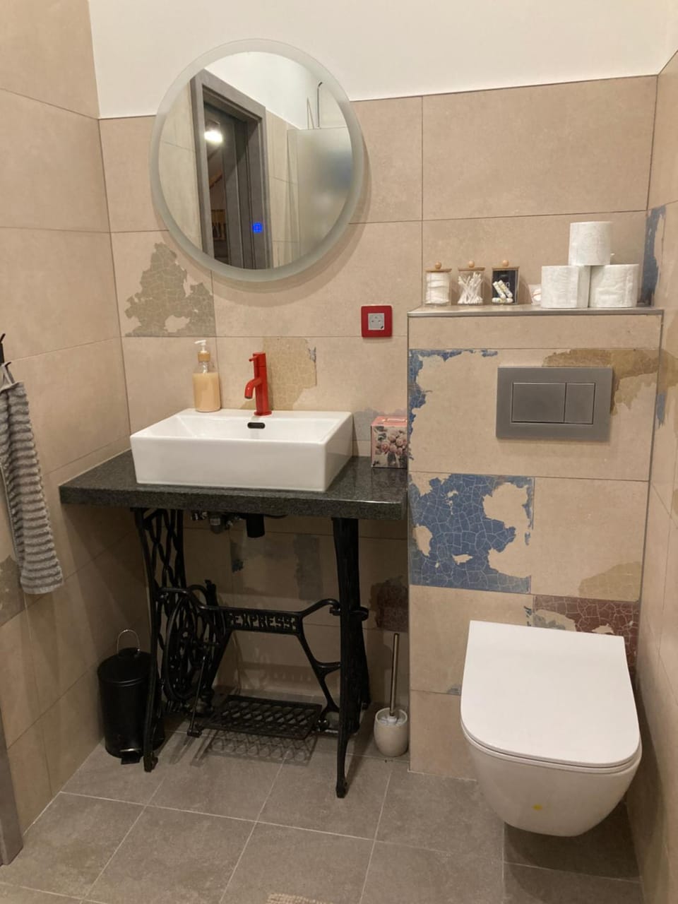 Toilet, Bathroom