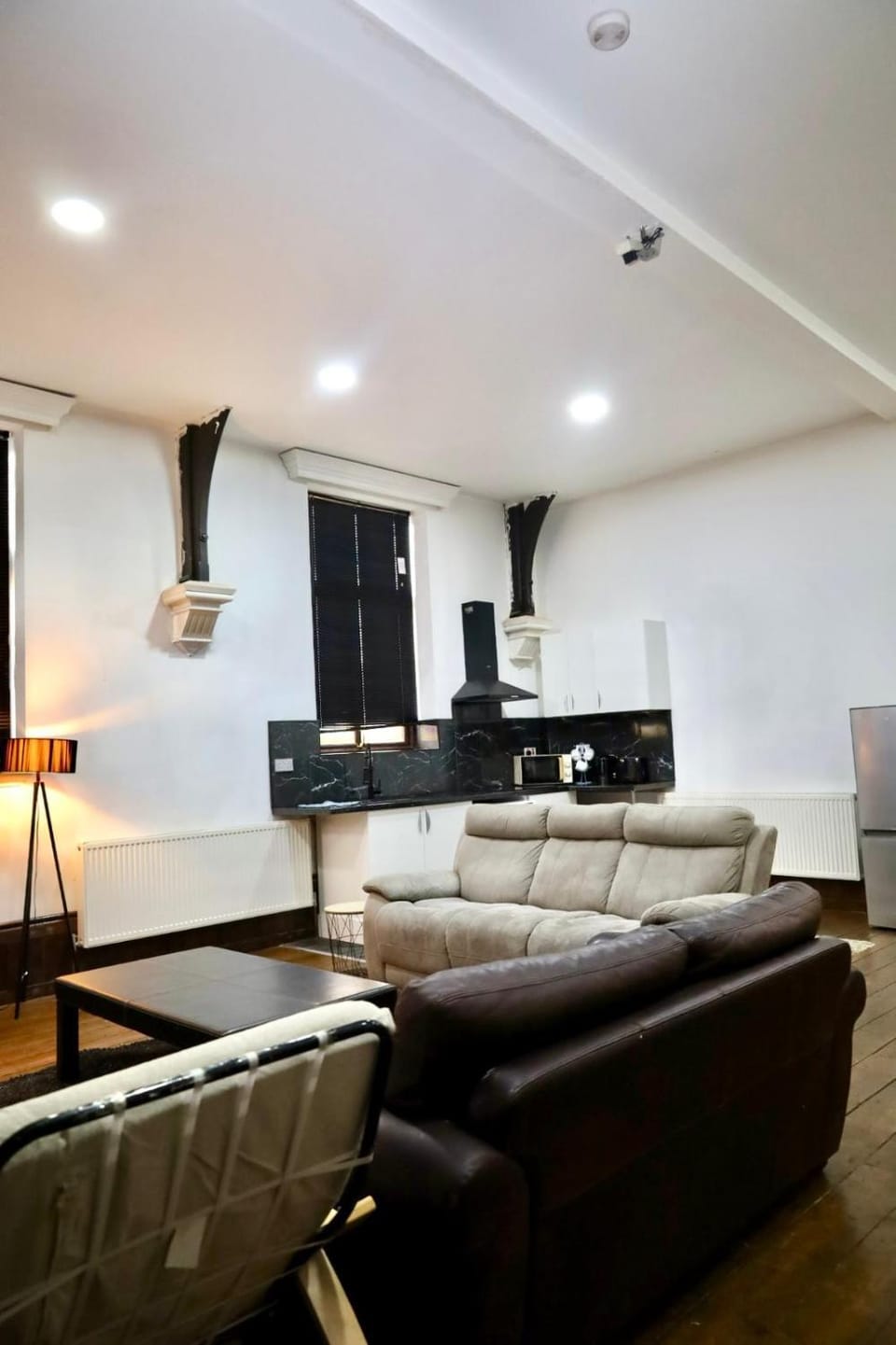 Kitchen or kitchenette, Living room