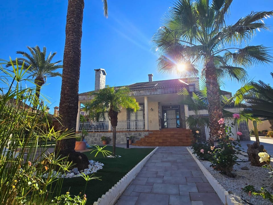 Villa Italia Villa in Mil Palmeras