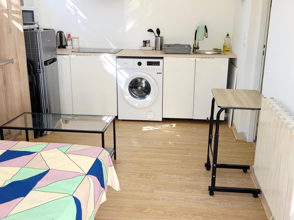 Modern studio Apartment in Toulouse