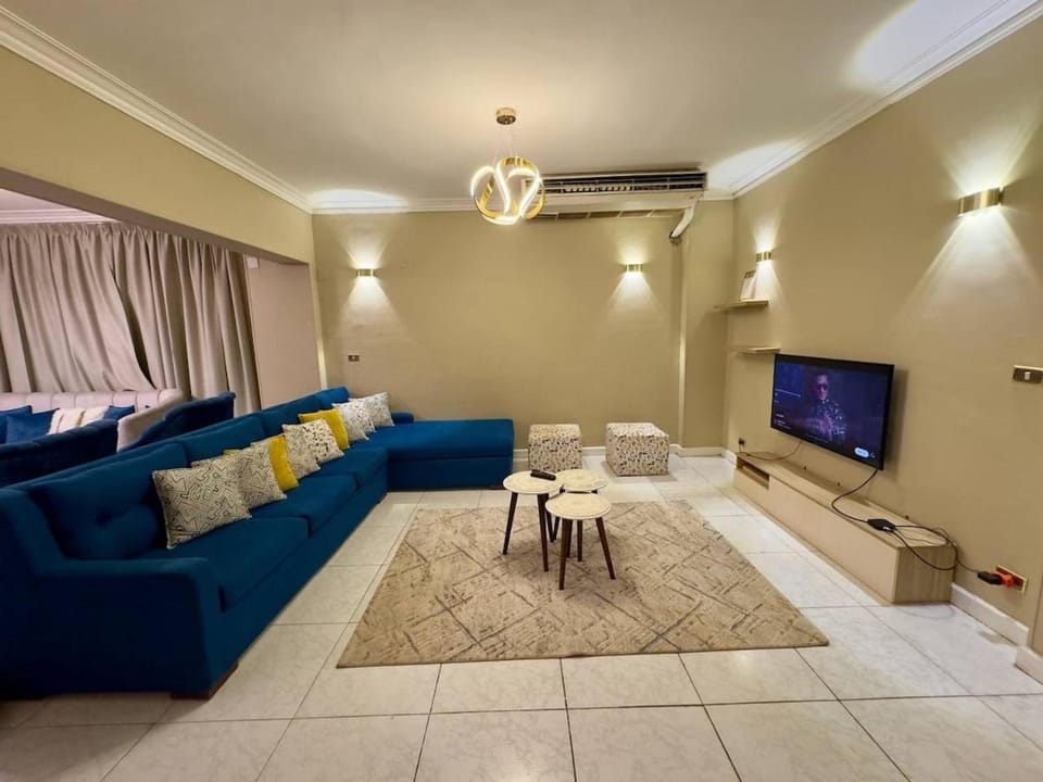 entire apartment, families only Apartment in Cairo Governorate