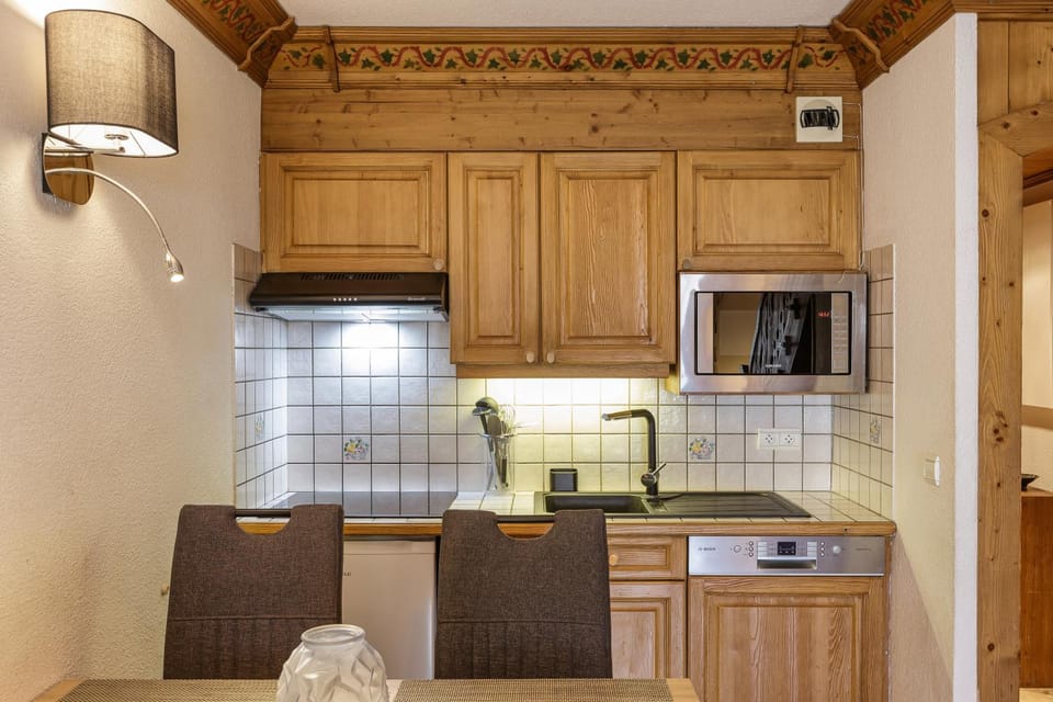 Cristal - Duplex Sauna Parking Remontee 300m Balcons Apartment in Chamonix