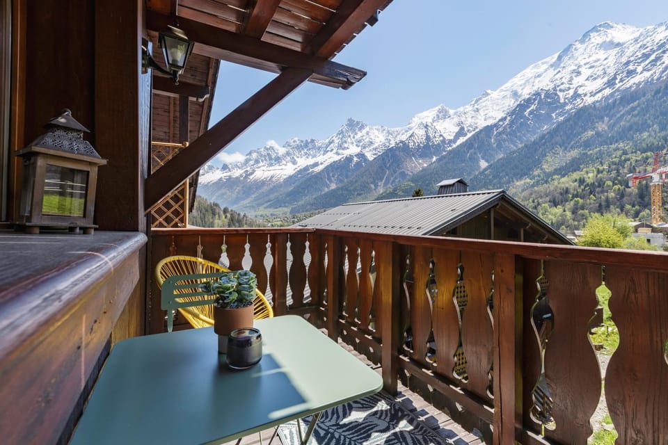 Petit Balcon - Cosy 1CH Remontees 500m Vue Parking Calme Apartment in Les Houches