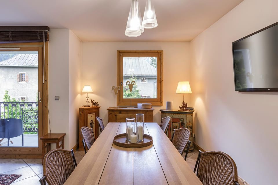 Vallet - Spacieux Lumineux 100m2 Centre Vue Parking Apartment in Chamonix